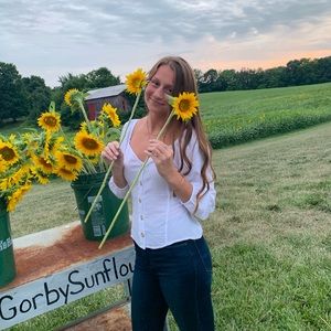 Meet your Posher, Sally